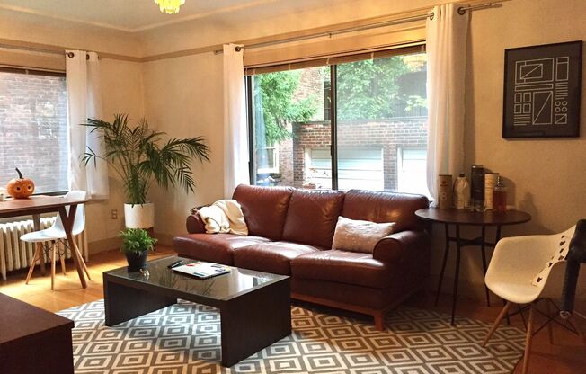Gresham Apartments