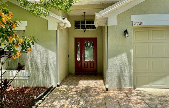 Modern 4-Bed, 2-Bath Solar-Powered Home Near UCF