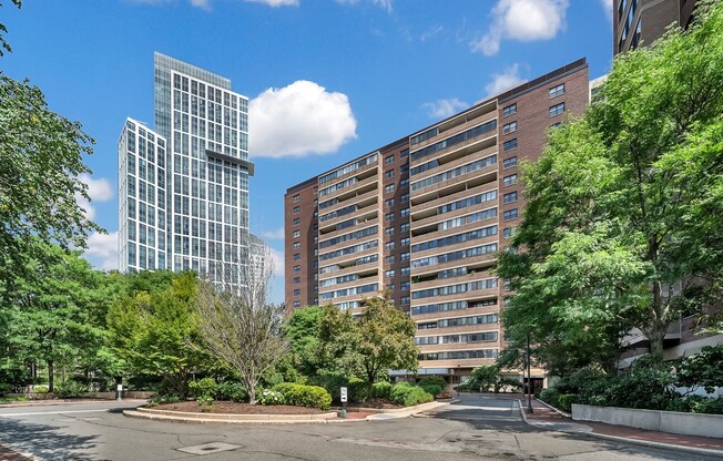 1 bed, 1 bath, 899 sqft, $3,100, Unit 7H