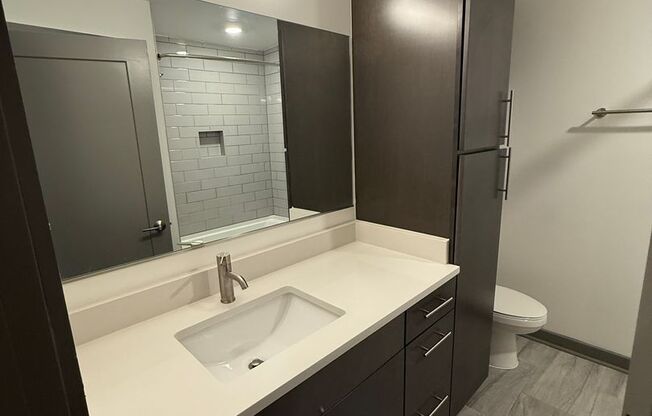 1 bed, 1 bath, $1,499, Unit 6204