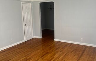 1 bed, 1 bath, $850, Unit 2