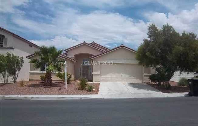 4110 Jessica Marie - 2.5 Car Garage! 3/2 - NLV - Ready May 9th 2025