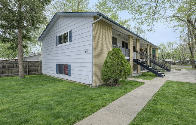509 & 515 Sunset Rd | Cozy 1BR Apartments in Quiet Colorado Springs Setting!