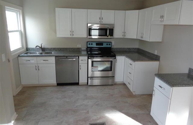 3 beds, 1 bath, $2,145