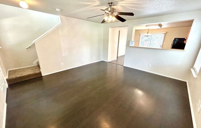 **MOVE-IN SPECIAL** MUST SEE! Charming 3 Bedroom / 2.5 Bath Home Near UTSA Campus!