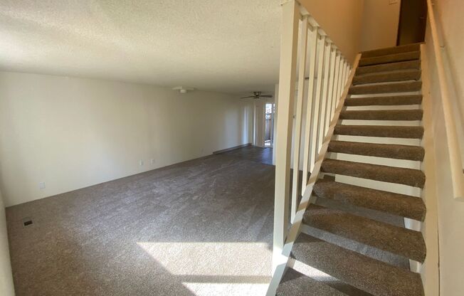 3 beds, 1.5 baths, 1,068 sqft, $1,895, Unit 3145