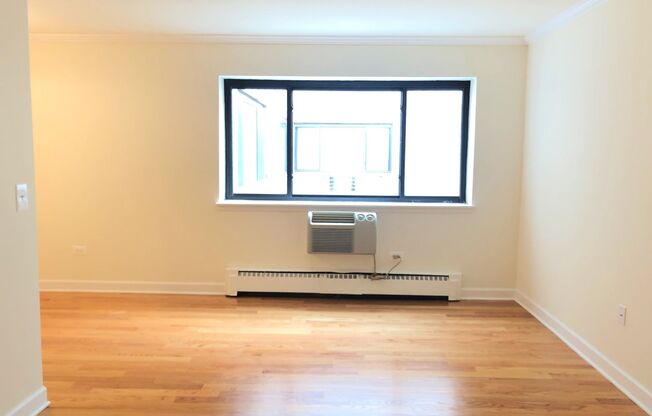 1 bed, 1 bath, $1,530, Unit 302