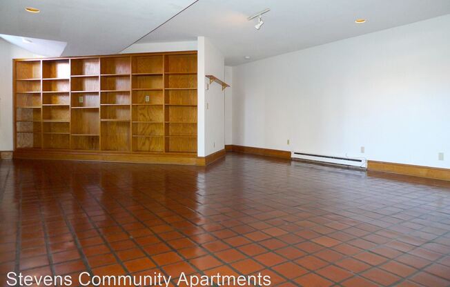 128 E. 18th St.