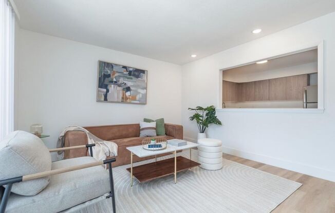 1 bed, 1 bath, 560 sqft, $1,200, Unit 7009-304