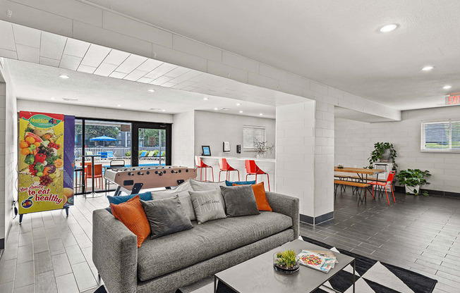 the preserve at ballantyne commons living room and dining area