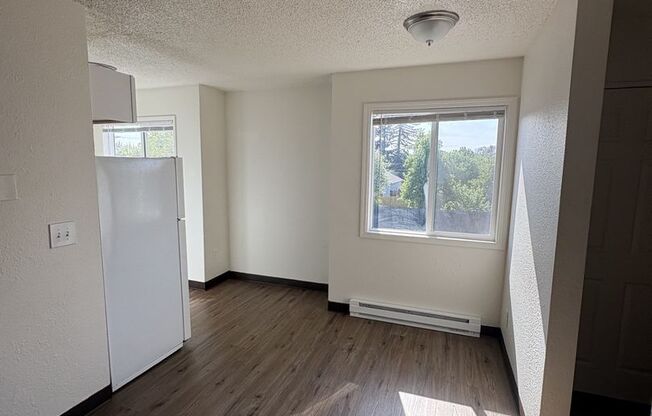 1 bed, 1 bath, 579 sqft, $999, Unit 2530-11