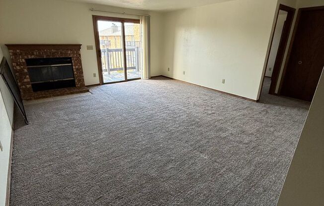 2 beds, 2 baths, 1,029 sqft, $1,189, Unit 1901-044