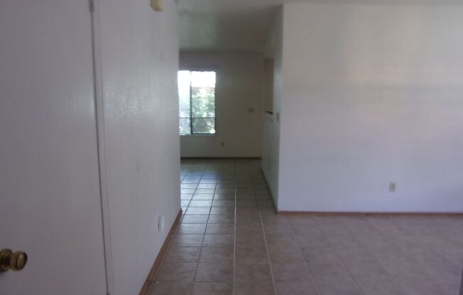 3 beds, 2.5 baths, $2,700, Unit Vacaville, CA  95687