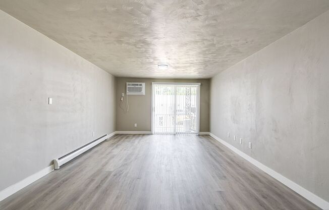 2 beds, 1 bath, 768 sqft, $1,249, Unit 2325-03