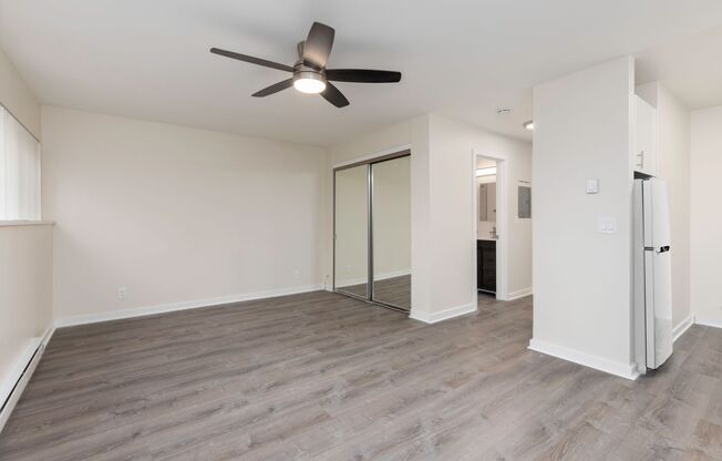 Studio, 1 bath, 384 sqft, $1,395, Unit 103