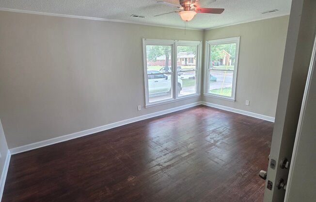 1311 SHANNONHOUSE DR