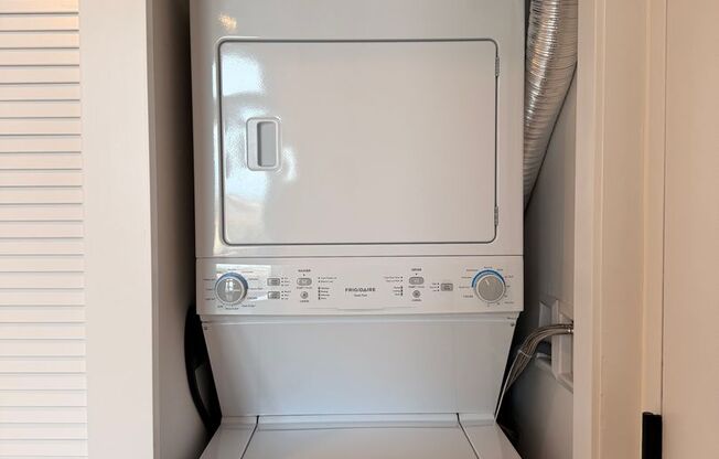 1 bed, 1 bath, 492 sqft, $3,495, Unit 901