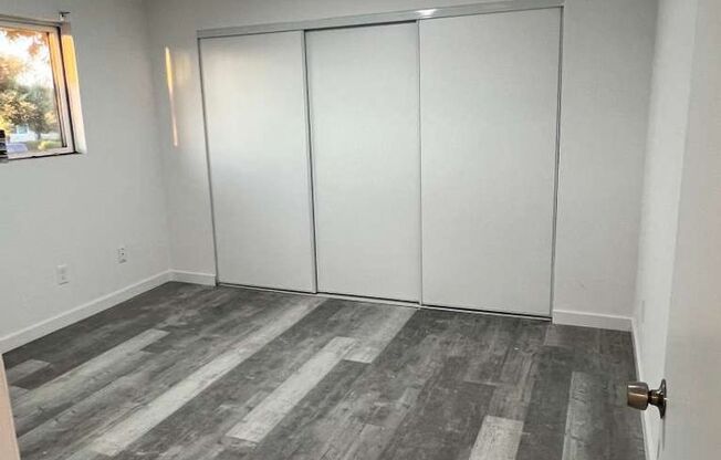 Remodeled 2 bedrooms 2 full baths corner unit apartment in Chula Vista