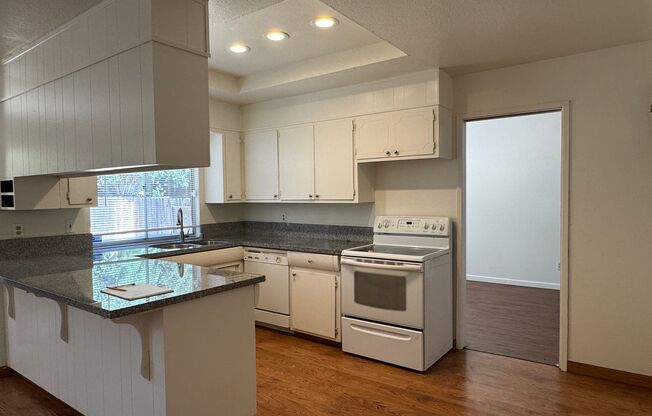 Four Bed, Two Bath Home In North Stockton