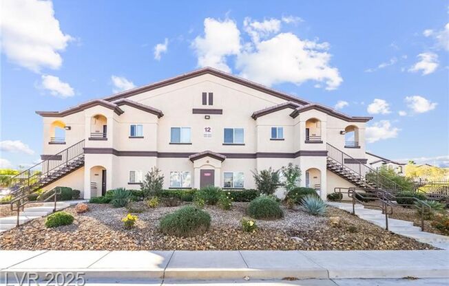 2 beds, 2 baths, $1,550, Unit #12270