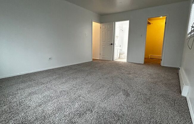 2 beds, 2 baths, 1,026 sqft, $1,949, Unit 1669-202 Quail