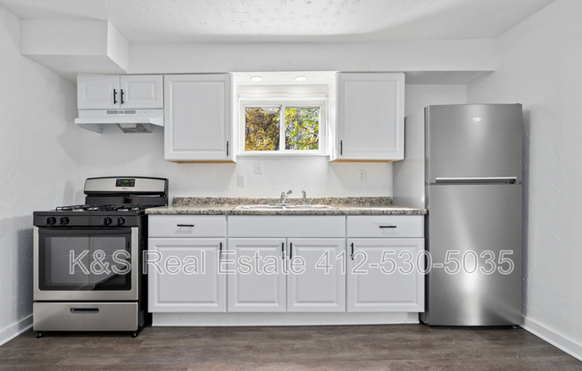 922 AVE 1