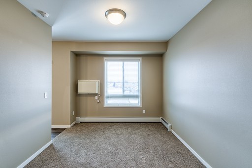 Studio, 1 bath, 627 sqft, $1,000, Unit 208