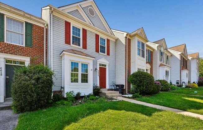 Luxury Townhome at Lake Linganore