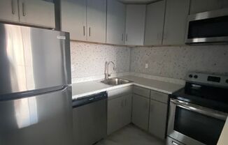 1 bed, 1 bath, $1,275, Unit Unit 208