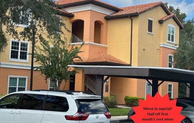 Stunning 2 bed 2 bath Condo in the heart of Orlando