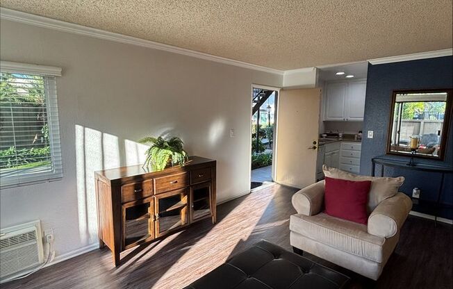 1 bed, 1 bath, 750 sqft, $2,340, Unit 1611