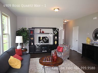 4909 ROSE QUARTZ WAY