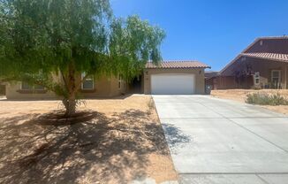 3 beds, 2 baths, $2,200, Unit 74109 Cactus Wren Ct