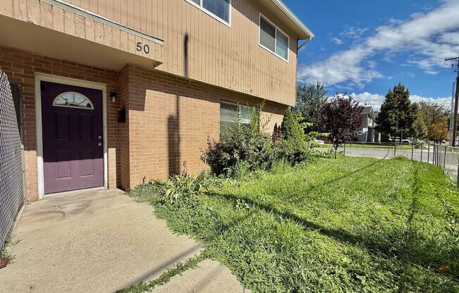 50 52 W MERRIMAC AVE
