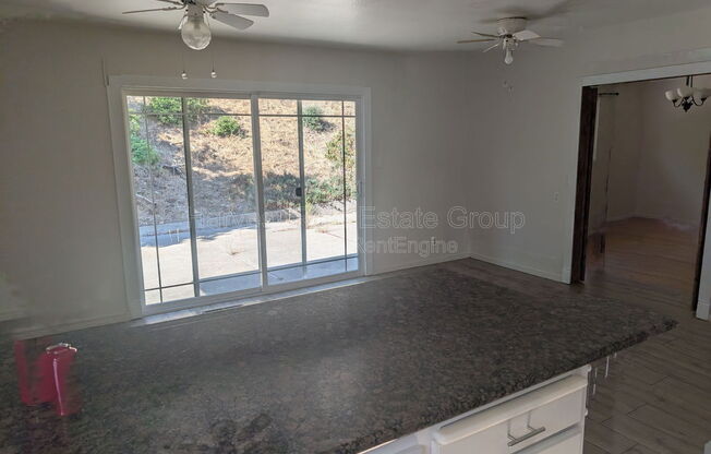 82 ELYSIAN FLDS DR