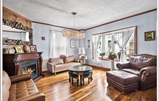 89 FLINT ST