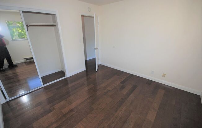 1 bed, 1 bath, 700 sqft, $2,495, Unit 03