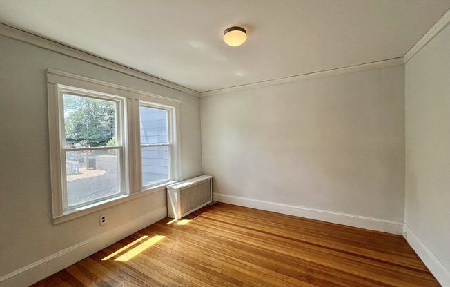 2 beds, 1 bath, 1,026 sqft, $2,850, Unit 86