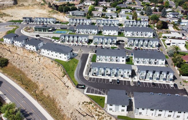 1 bed, 1 bath, 657 sqft, $1,200, Unit A03