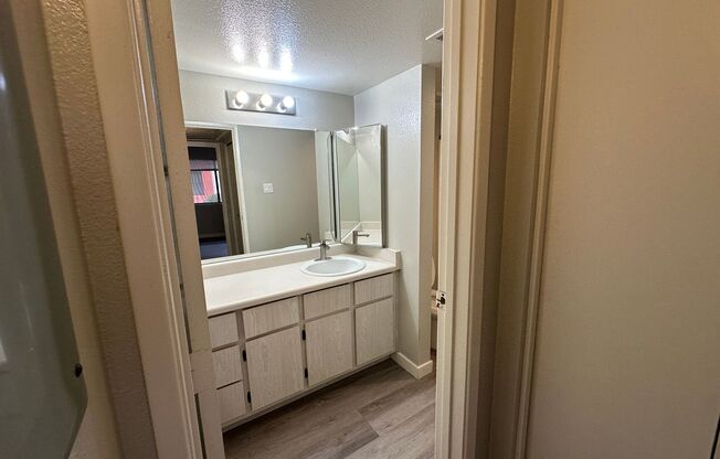1 bed, 1 bath, 633 sqft, $1,440, Unit 106