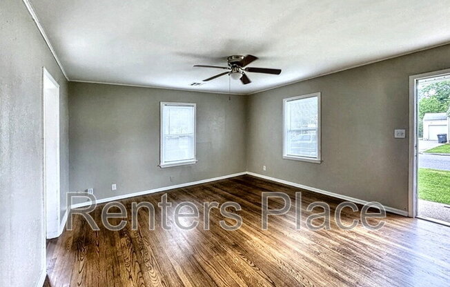 228 S 70 E AVE
