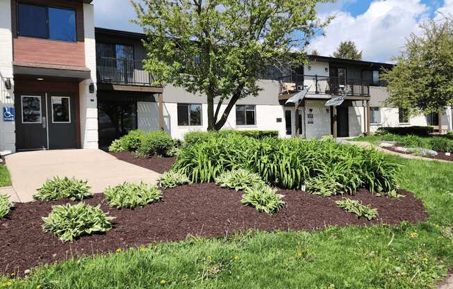 Briarwood Apartments
