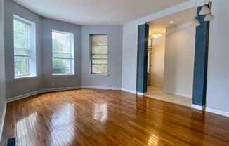 Modern Spacious  2 Bed  and 1.5  Bath Condo near Tower Grove Park!