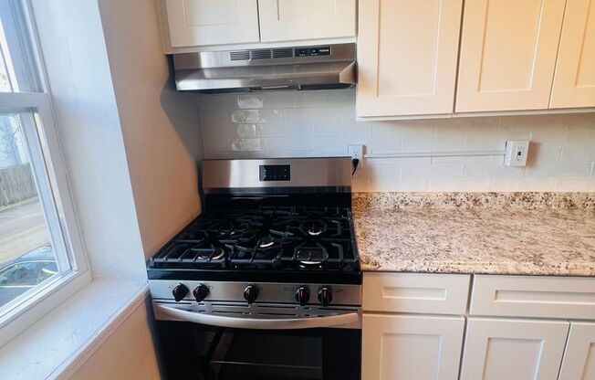 1 bed, 1 bath, 759 sqft, $1,995, Unit 1K