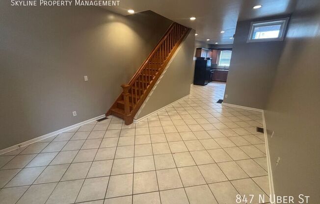 847 N UBER ST