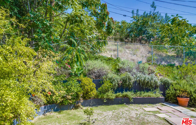 3230 ALTURA WALK