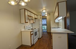 1 bed, 1 bath, 650 sqft, $1,225, Unit 4048