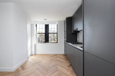 Studio, 1 bath, 516 sqft, $1,949