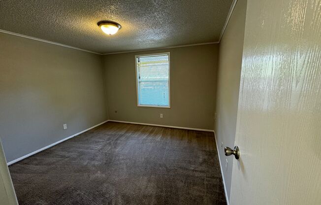 1 bed, 1 bath, 634 sqft, $839, Unit 1823 FC