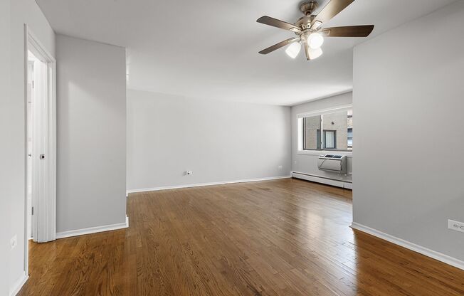 Studio, 1 bath, 447 sqft, $1,575, Unit 413